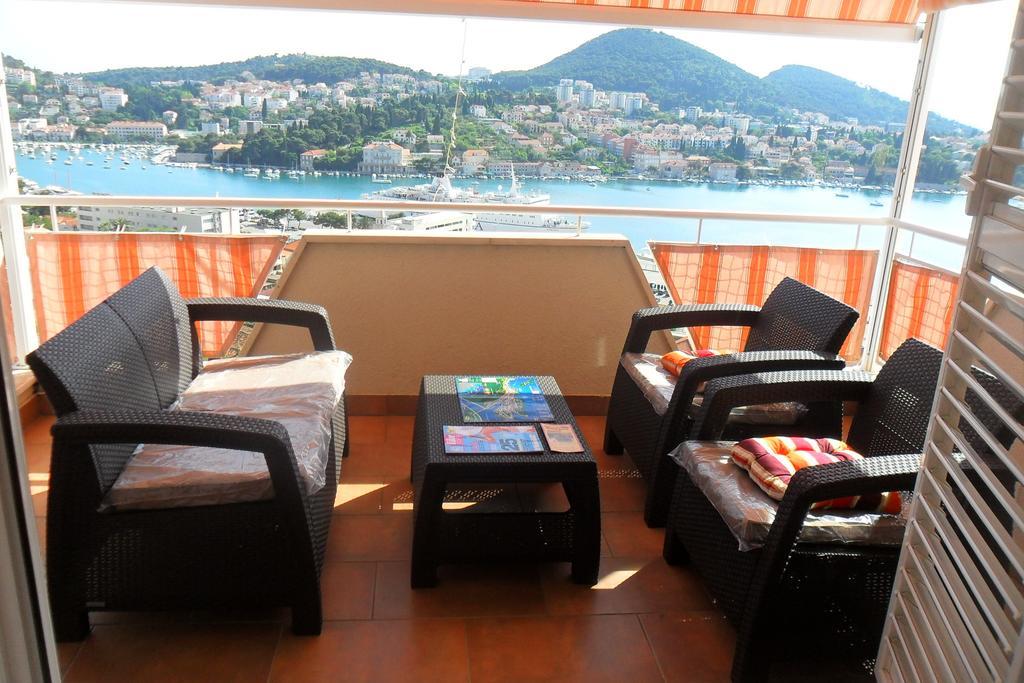 Rooms Anela With Large Common Tarrace And Beautiful Sea View Дубровник Номер фото