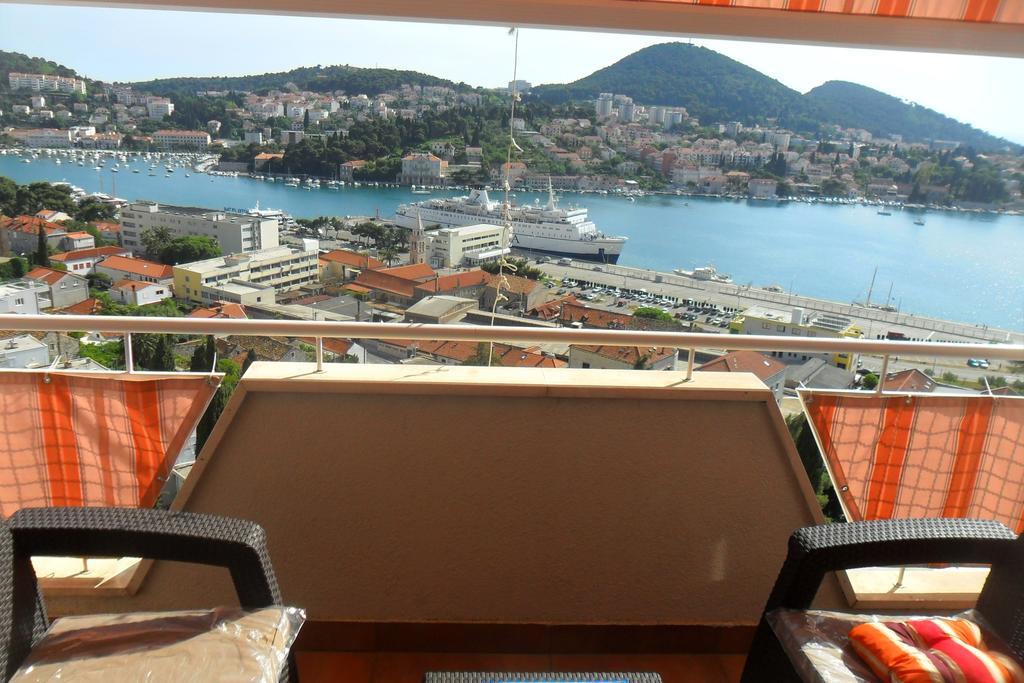 Rooms Anela With Large Common Tarrace And Beautiful Sea View Дубровник Номер фото