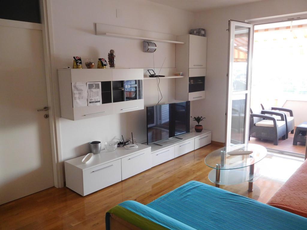 Rooms Anela With Large Common Tarrace And Beautiful Sea View Дубровник Екстер'єр фото
