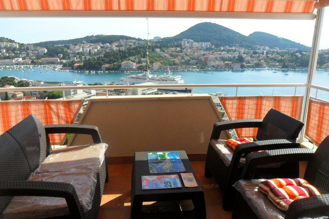 Rooms Anela With Large Common Tarrace And Beautiful Sea View Дубровник Номер фото